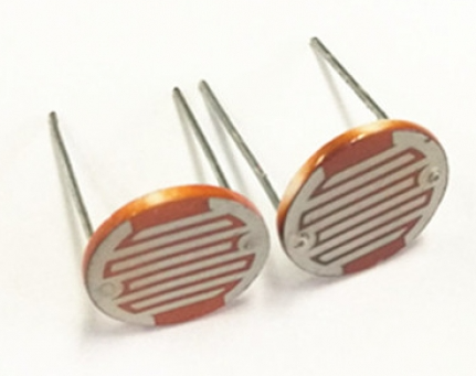 光敏电阻和热敏电阻的区别在哪里